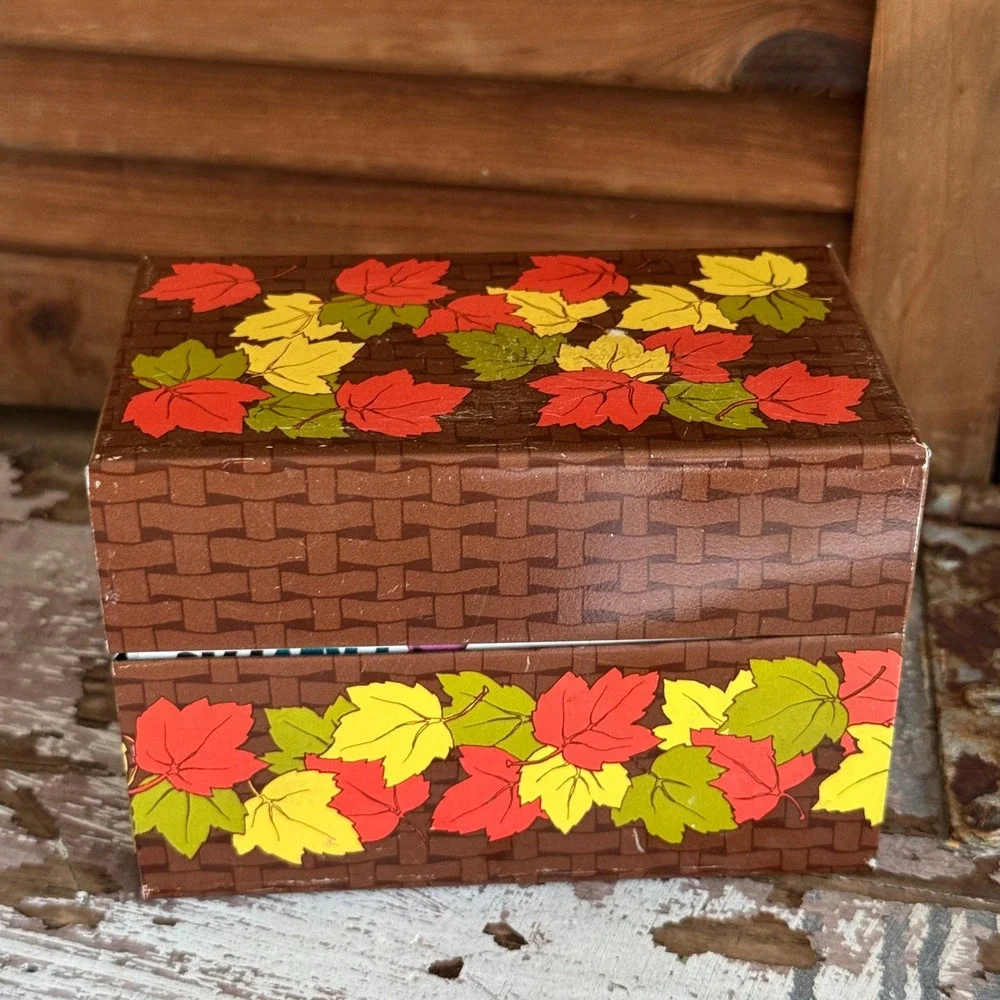 Vintage Syndicate Mfg Co Metal Recipe Box Autumn Leaves Basketweave With Recipes